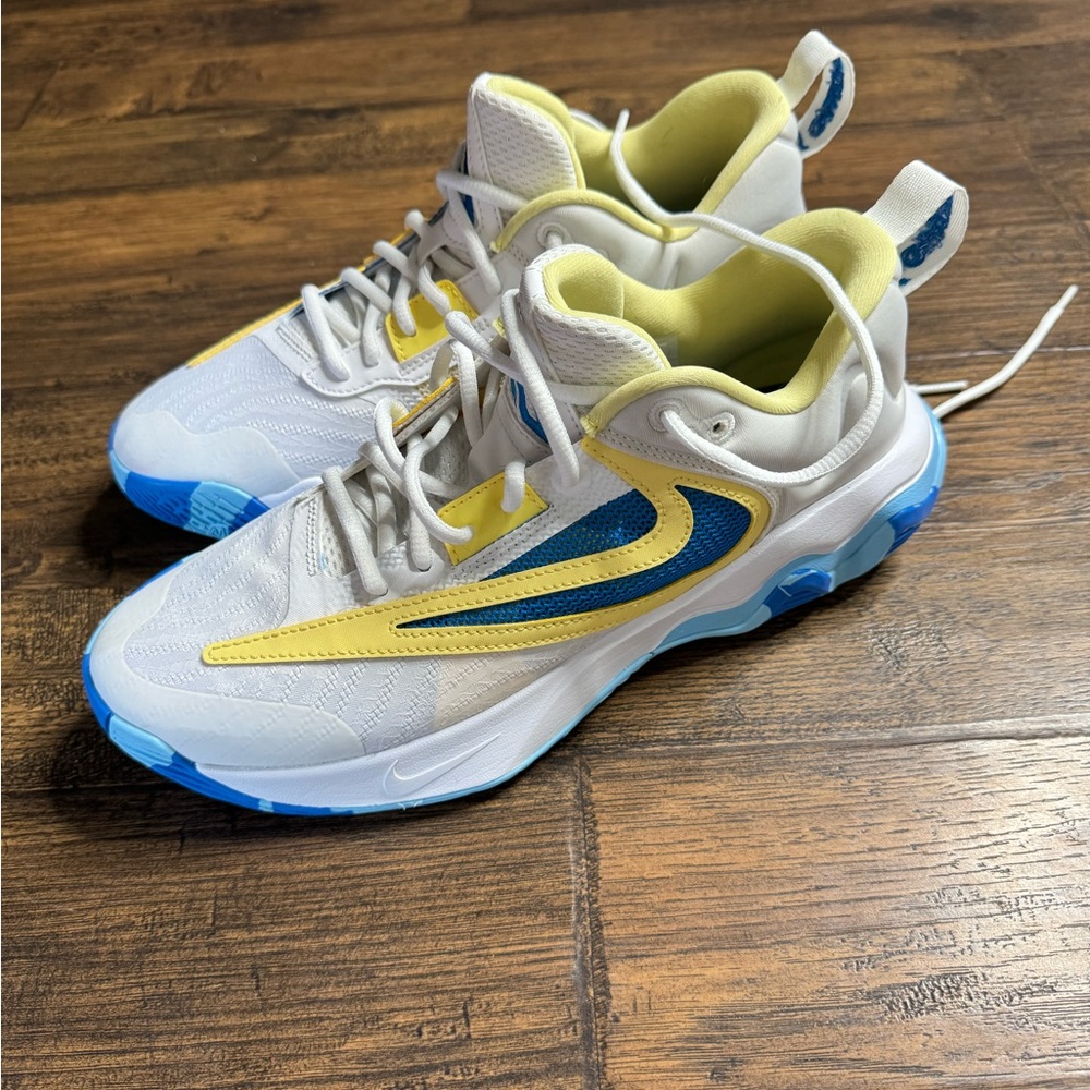 Nike Gianni Immortality 3. 8